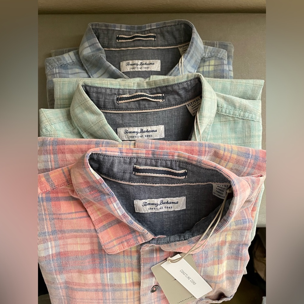 Tommy Bahama Men’s Corduroy Long Sleeve XLT Shirt